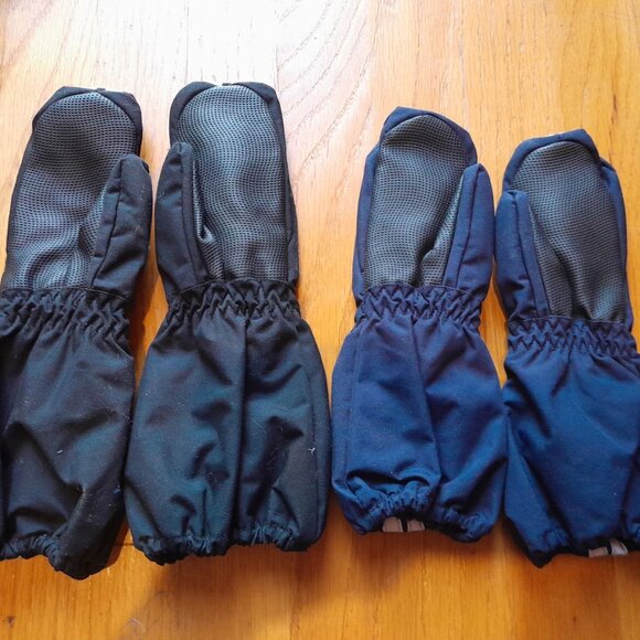 Polarn O. Pyret Waterproof mittens , 2 pair size 1-2yr and 2-4yr - Picture 2 of 6